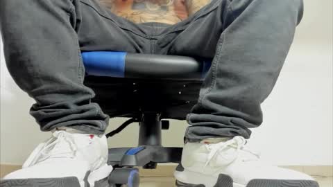 jordan33blake online show from February 3, 2026, 2:21 am