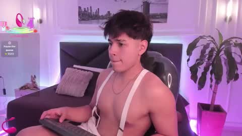 JORDAN online show from November 12, 2025, 9:03 pm