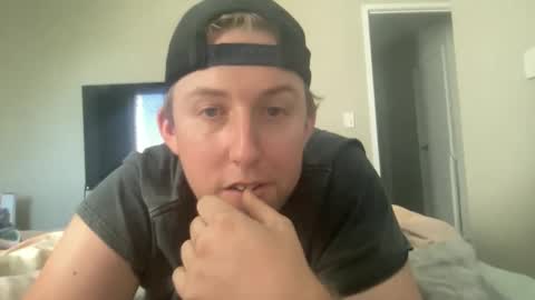 Snapshot of jorddiickzilla chatting on April 7, 2026, 5:30 am jorddiickzilla online show from April 7, 2026, 5:30 am