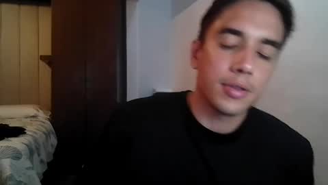 Snapshot of jorge124345 chatting on July 25, 2026, 3:15 am Babyface online show from July 25, 2026, 3:15 am