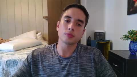 Snapshot of jorge124345 chatting on July 26, 2026, 8:27 pm Babyface online show from July 26, 2026, 8:27 pm