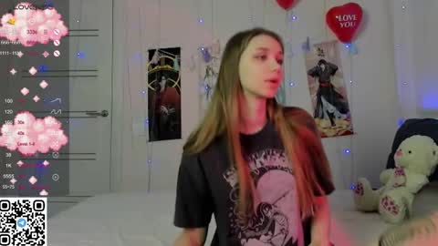 Mila online show from February 14, 2025, 10:36 pm