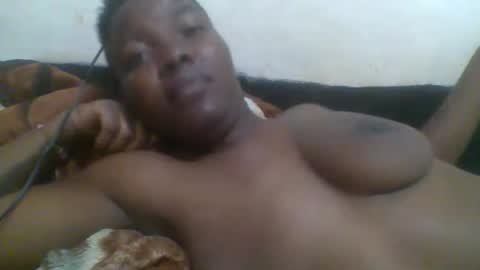 jos_lynn online show from November 16, 2025, 4:40 am