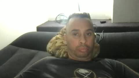 jose1234563 online show from April 16, 2026, 6:03 am