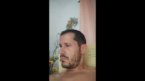 jose_985 online show from April 22, 2026, 1:30 am