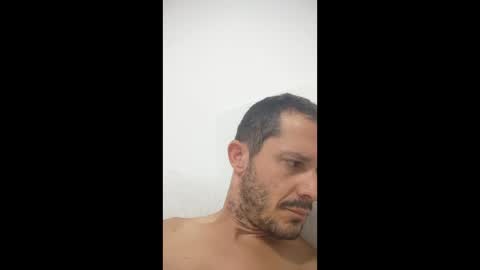 jose_985 online show from April 24, 2026, 1:52 am