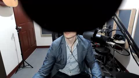Snapshot of jose_perez_perez chatting on June 18, 2026, 7:52 am jose_perez_perez online show from June 18, 2026, 7:52 am