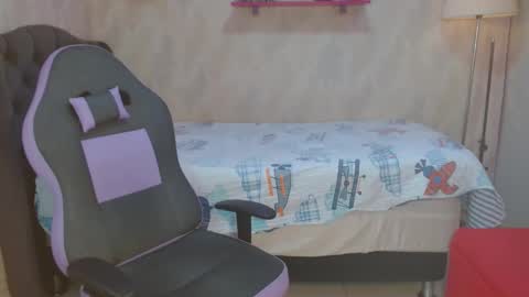 jose_sexycumm online show from February 20, 2025, 8:14 pm