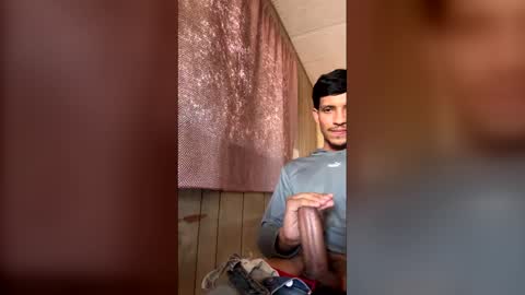 Snapshot of joseguillermofierroarmenta chatting on May 18, 2026, 10:15 pm joseguillermofierroarmenta online show from May 18, 2026, 10:15 pm