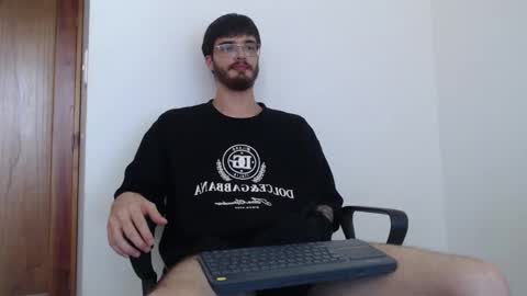 alejandro online show from April 18, 2026, 8:53 pm