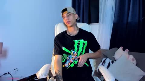 Josep online show from December 24, 2024, 3:38 am