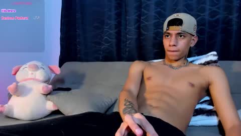 Josep online show from December 24, 2024, 6:44 am