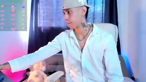 Josep online show from December 29, 2024, 11:18 pm