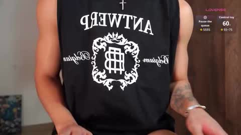 Josep online show from November 10, 2025, 7:35 pm