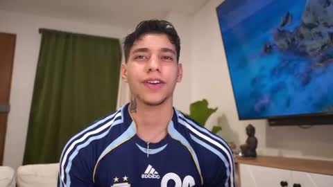 Snapshot of josep_davies chatting on July 20, 2026, 12:58 am Josep online show from July 20, 2026, 12:58 am