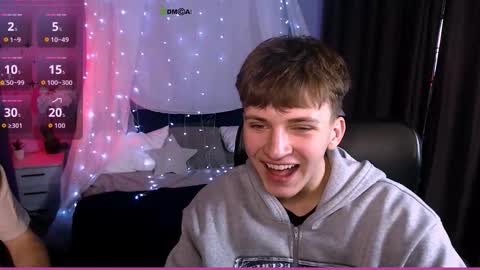 joseph_bear_ online show from November 12, 2025, 7:57 pm