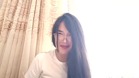 Kama online show from April 23, 2026, 11:31 am