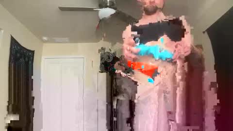 Snapshot of josephung1 chatting on December 4, 2025, 5:21 pm sissy josphine online show from December 4, 2025, 5:21 pm