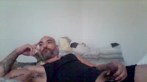 Br33z3 online show from February 25, 2026, 8:13 am