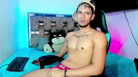 JOSH online show from November 8, 2025, 11:03 pm