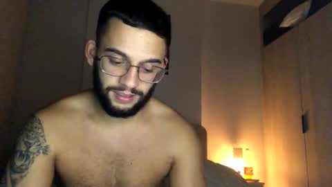 Snapshot of josh_xo chatting on September 10, 2025, 6:52 pm josh_xo online show from September 10, 2025, 6:52 pm