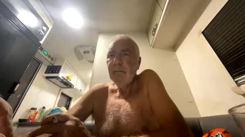 Snapshot of joshua19988945132 chatting on April 13, 2026, 1:22 am joshua19988945132 online show from April 13, 2026, 1:22 am