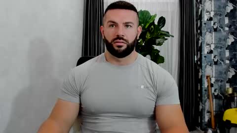 joshuamuscle69 online show from January 19, 2026, 7:23 am