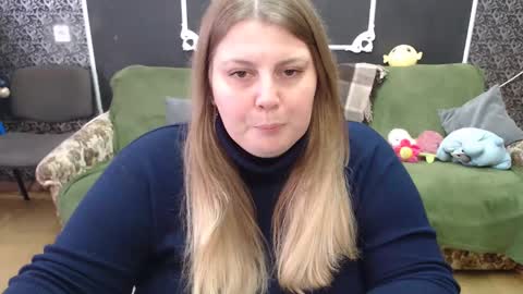 josiesun771 online show from February 22, 2025, 10:51 am