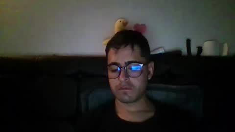 Snapshot of josux8 chatting on March 24, 2026, 4:28 am josux8 online show from March 24, 2026, 4:28 am