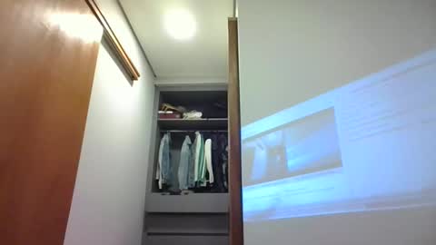 jota213121 online show from May 1, 2026, 8:41 am