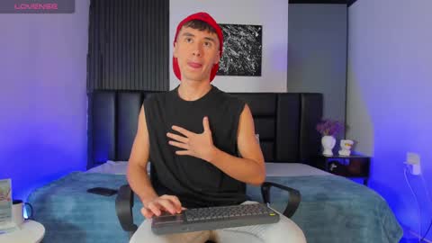 Jota Stivens online show from February 5, 2025, 11:44 am