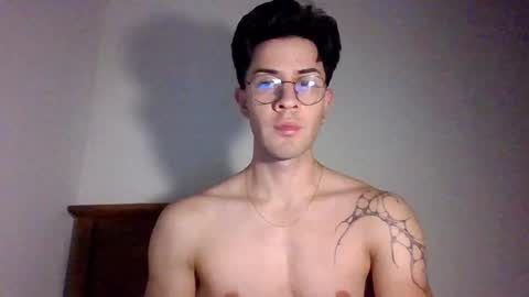 jotarojas1 online show from December 26, 2024, 4:10 am