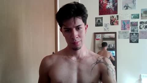 jotarojas1 online show from January 4, 2025, 8:37 pm