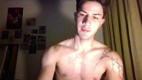 jotarojas1 online show from January 13, 2025, 5:44 am