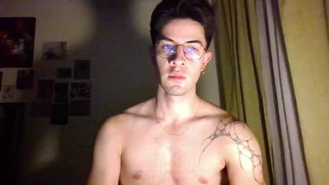 jotarojas1 online show from January 19, 2025, 4:12 am