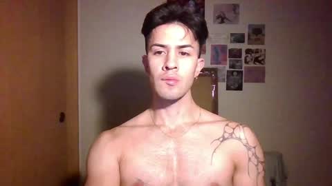 jotarojas1 online show from March 7, 2025, 2:46 am