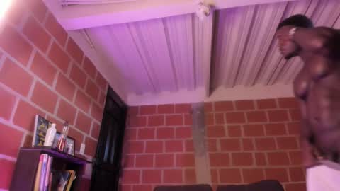 Snapshot of jothafit chatting on January 10, 2026, 2:19 pm jothafit online show from January 10, 2026, 2:19 pm