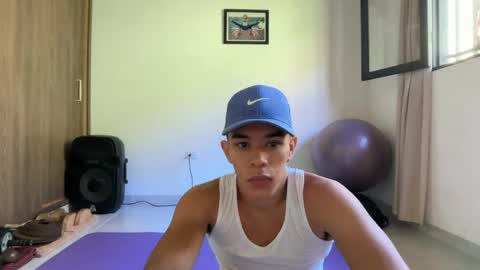 Im Jouliano online show from May 15, 2026, 3:30 pm