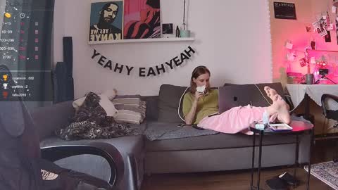 Snapshot of joy_keys chatting on March 31, 2026, 2:06 pm joy_keys online show from March 31, 2026, 2:06 pm