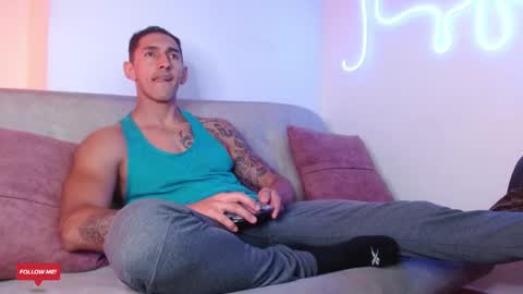  JOYLOPEZFIT online show from February 17, 2025, 2:48 pm