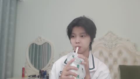 joycekay online show from September 25, 2025, 10:35 pm