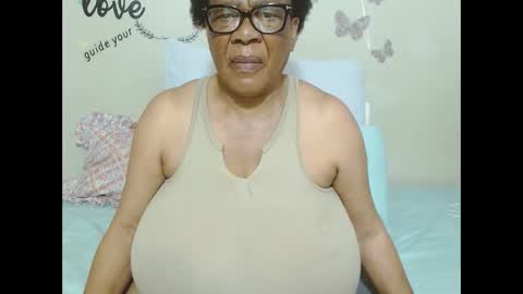 DairyQueen online show from September 19, 2025, 6:04 am