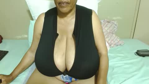 DairyQueen online show from December 2, 2025, 2:06 am