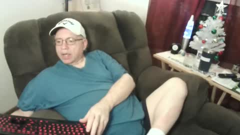 jpmel99 online show from December 24, 2024, 3:05 am