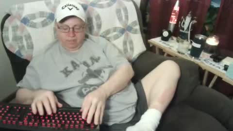 jpmel99 online show from February 18, 2025, 2:49 am