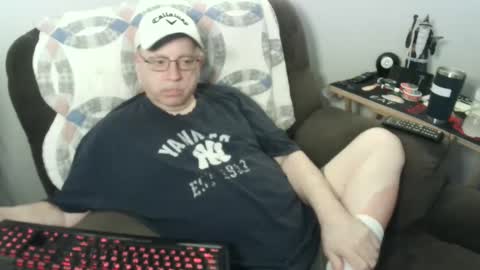 jpmel99 online show from September 13, 2025, 10:53 pm