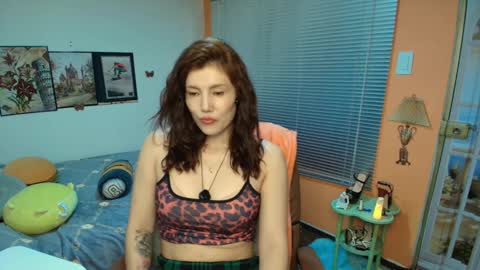 Camila Buitrago online show from October 15, 2025, 3:23 pm