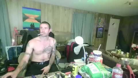 jrizzle1111 online show from February 22, 2026, 9:08 am