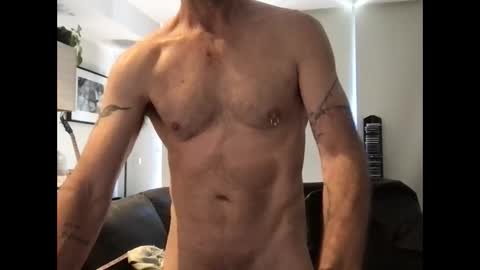 jrocket2 online show from October 10, 2025, 1:04 am