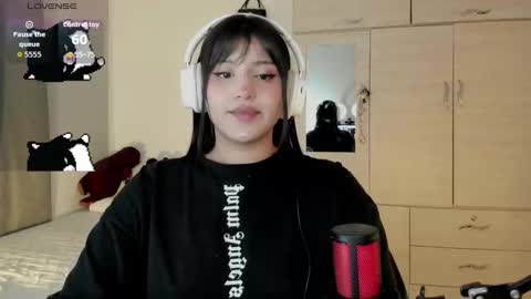 Ju Kyung online show from October 18, 2025, 2:03 am